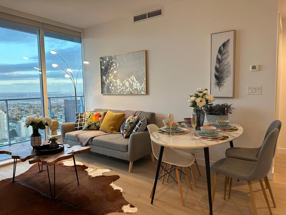 Metro Central Incredible Stylish & Cozy Burnaby Luaran gambar