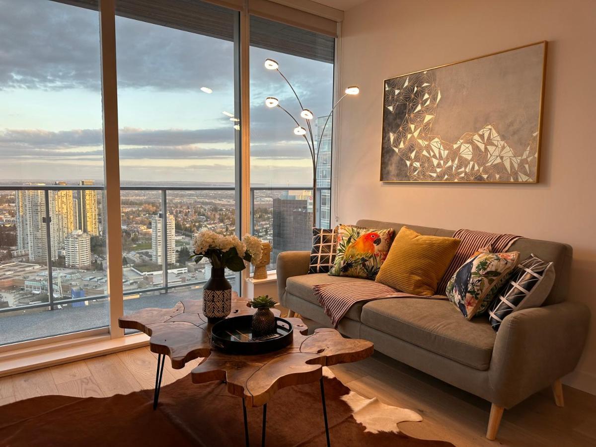 Metro Central Incredible Stylish & Cozy Burnaby Luaran gambar